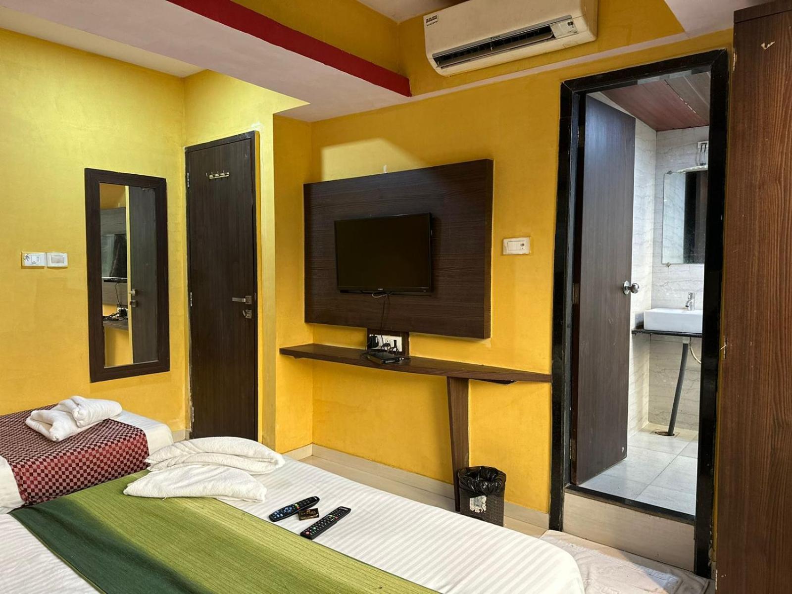 Hotel Artusinn Midc Andheri East มุมไบ ภายนอก รูปภาพ