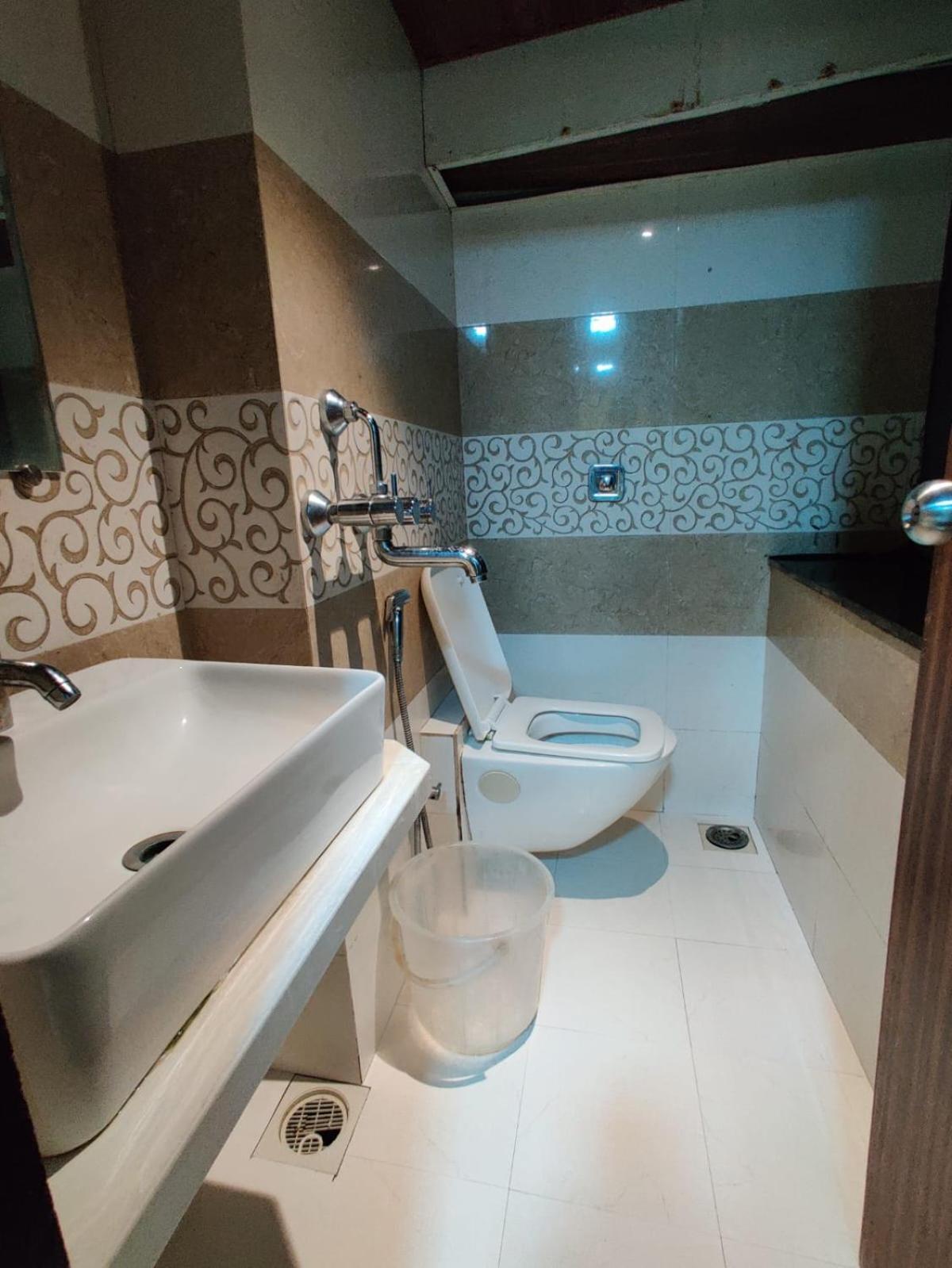 Hotel Artusinn Midc Andheri East มุมไบ ภายนอก รูปภาพ
