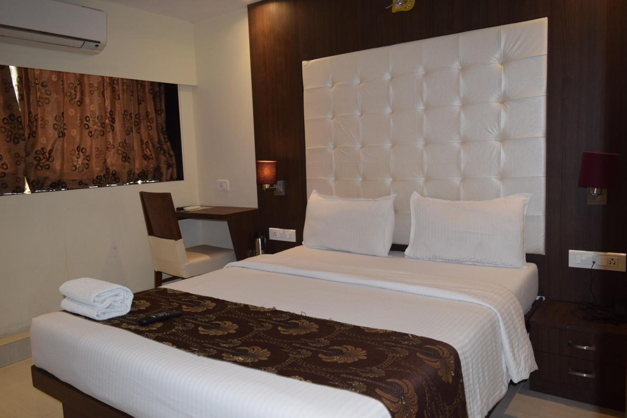 Hotel Artusinn Midc Andheri East มุมไบ ภายนอก รูปภาพ